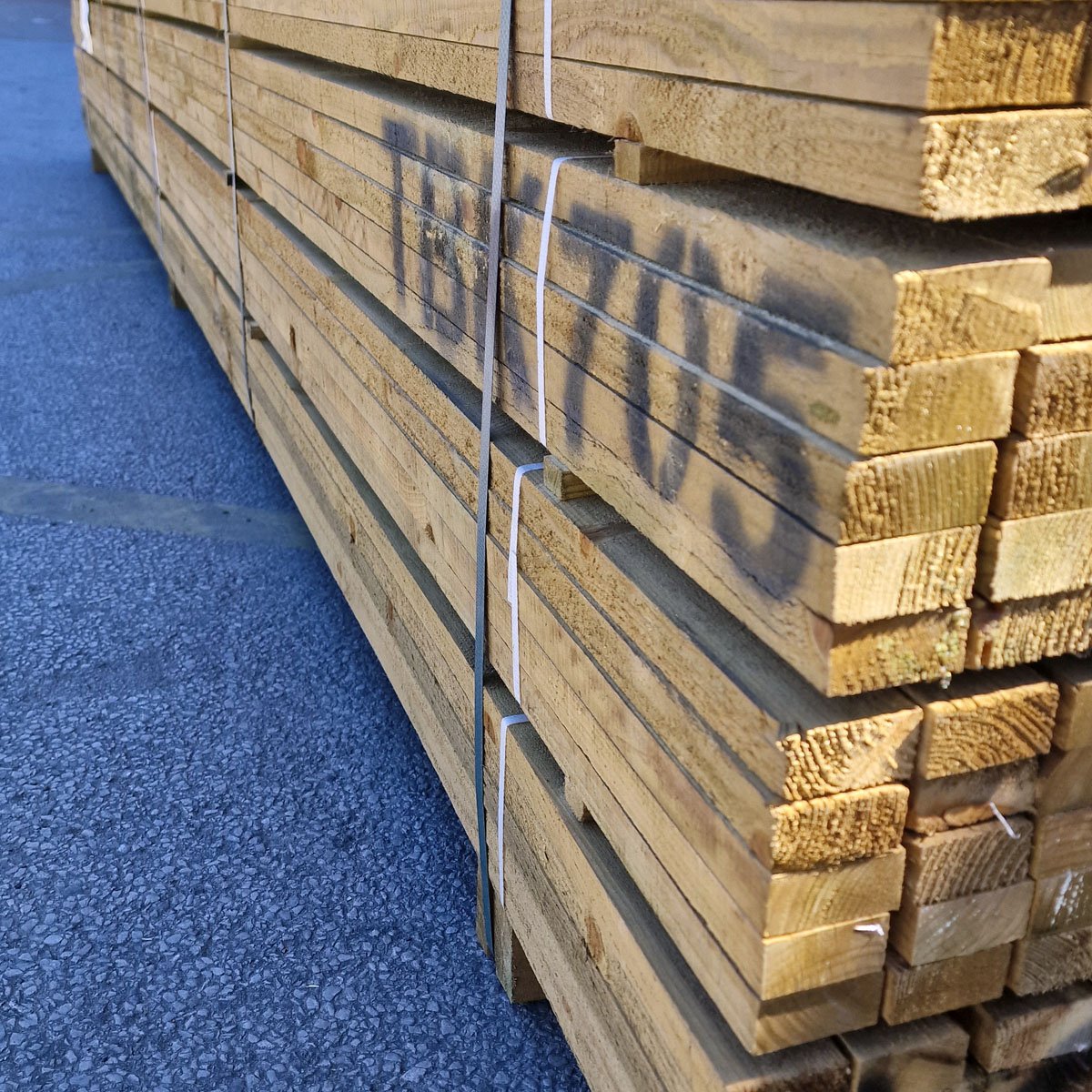 C24_3 47mm x 100mm Sawn Treated Timber C16/C24 (4" x 2") 2.4m